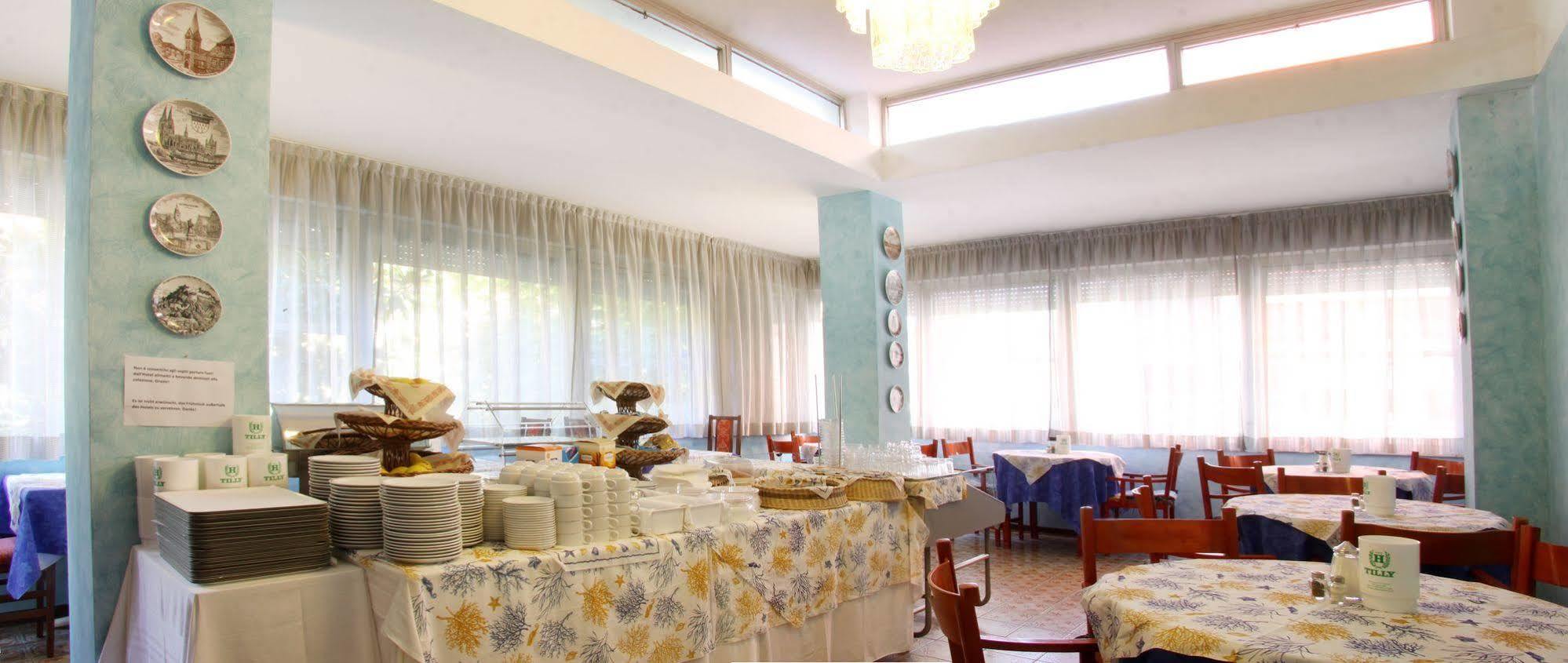 Hotel Tilly Cesenatico Exterior foto